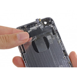 Замена сборки кабеля кнопки питания iPhone 6