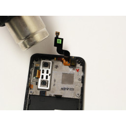 Замена задней камеры LG Optimus 3D